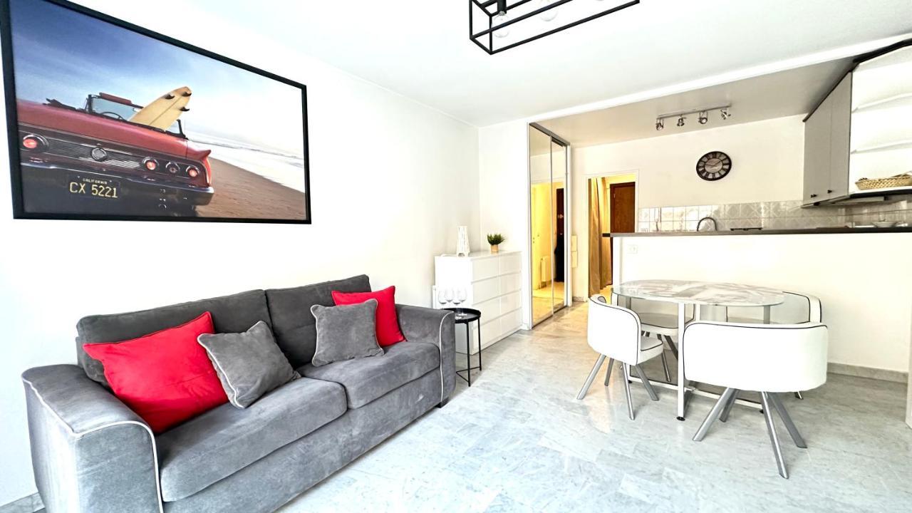 Beau Studio Centre Juan Les Pins A 300M Des Plages Antibes Exterior foto